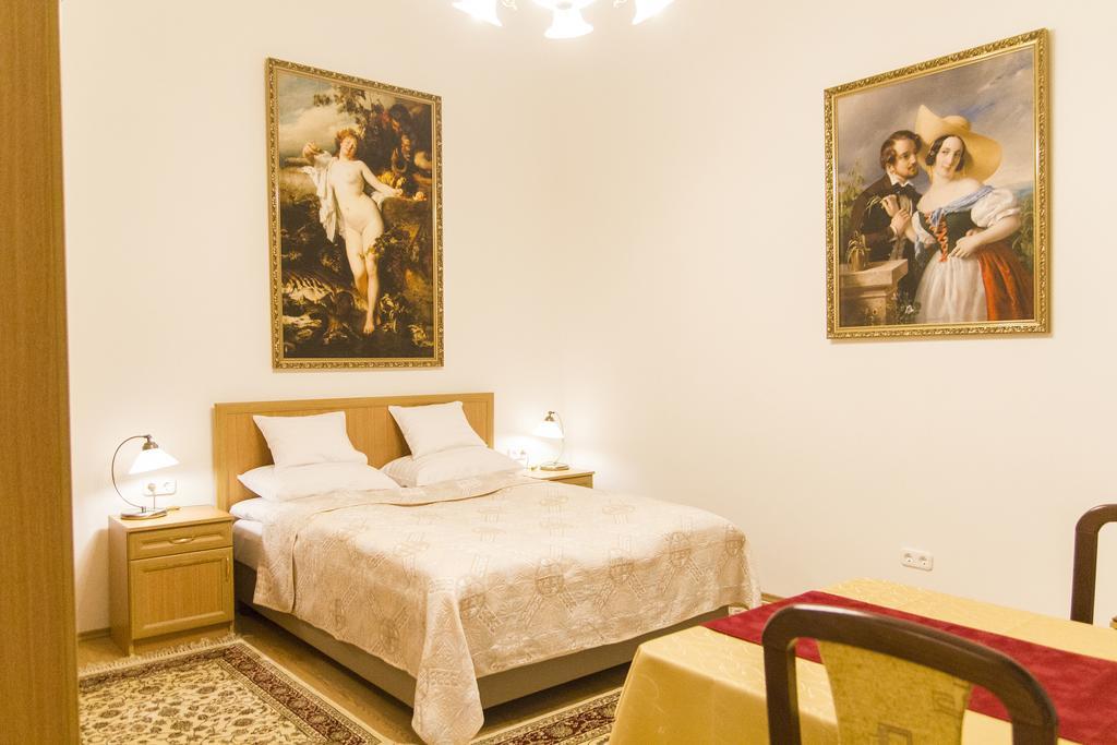 Authentic Klauzal Apartment Budapest Exterior foto