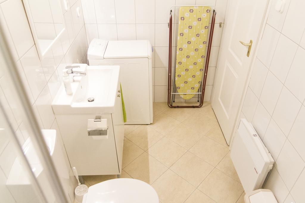 Authentic Klauzal Apartment Budapest Exterior foto