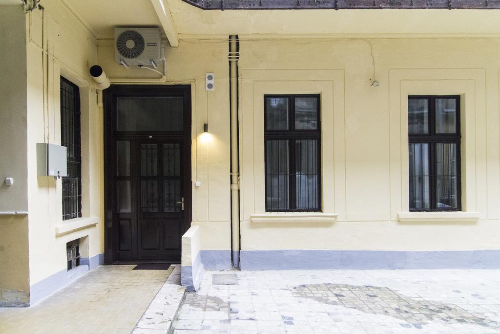 Authentic Klauzal Apartment Budapest Exterior foto